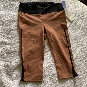 Lululemon cropped leggings